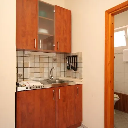 By The Sea Komiza, Vis - 3035 Апартаменты Комижа