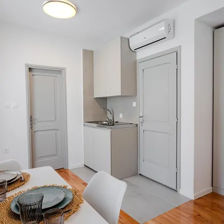 Апартаменти By The Sea Komiza, Vis - 3035